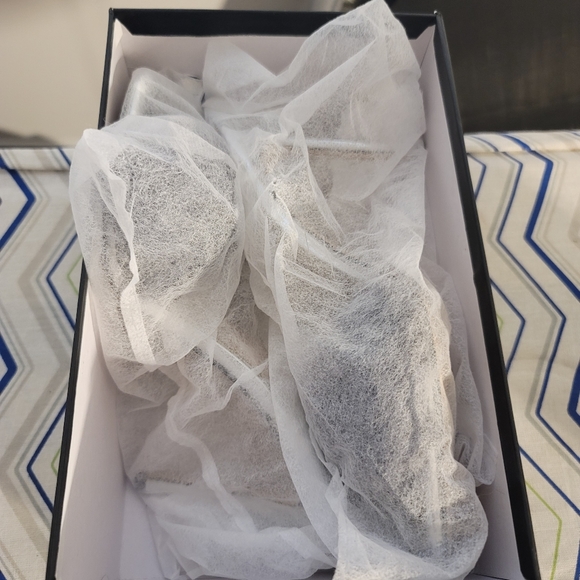 Azalea Wang Foxy Heel - Picture 6 of 7